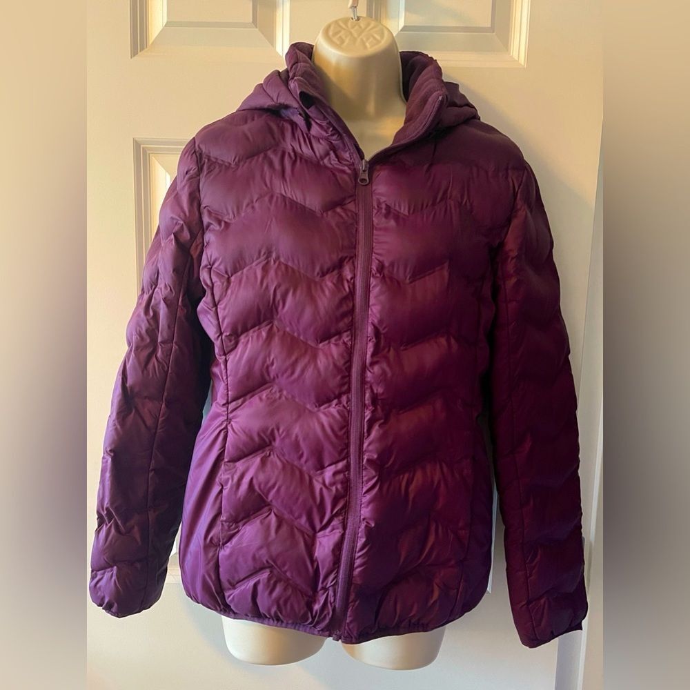 TIME and TRU Girl’s Jacket Size 4-6 Purple Quilted Puffer with Detachable Hood
